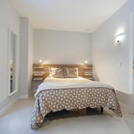 Housing Puente De San Lorenzo Guest house *