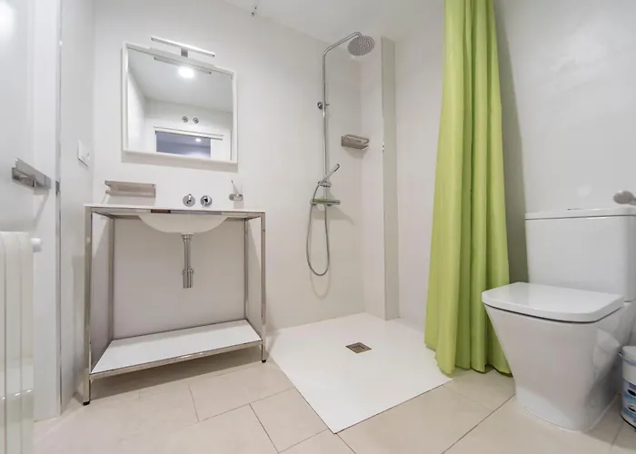 Housing Puente De San Lorenzo